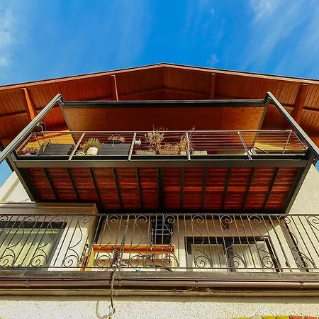 볼프강제 아파트먼트